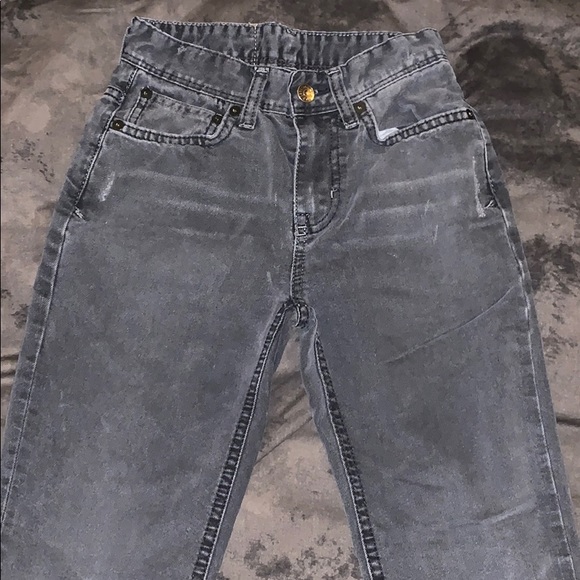 Jeans - Picture 1 of 4
